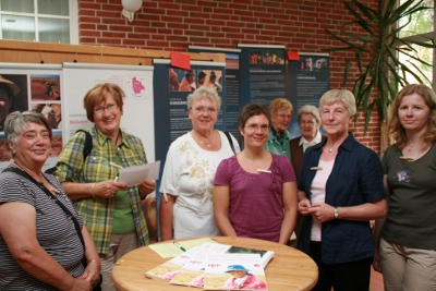 files/reformiert.de/oekomene/Newsletter/2011-3/FrauenKlima_400.jpg files/reformiert.de/oekomene/Newsletter/2011-3/FrauenKlima_400.jpg